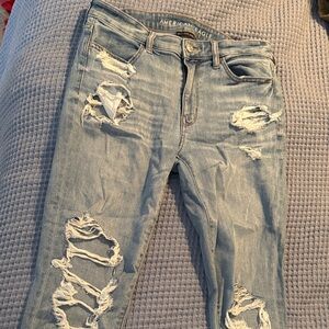 American Eagle Outfitters Light Wash Ripped Skinny Jeans